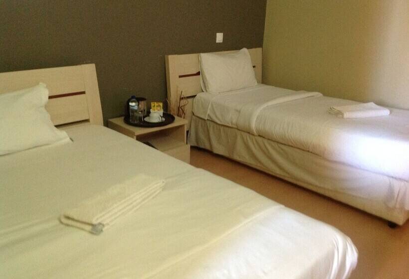 בית מלון כפרי Maputo Residence Inn