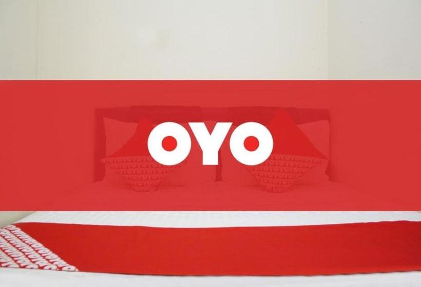 Отель Oyo 3412 Penginapan Banto Grass Inn