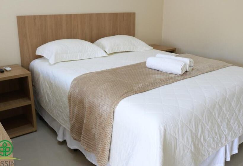 هتل Pissin Pousada E