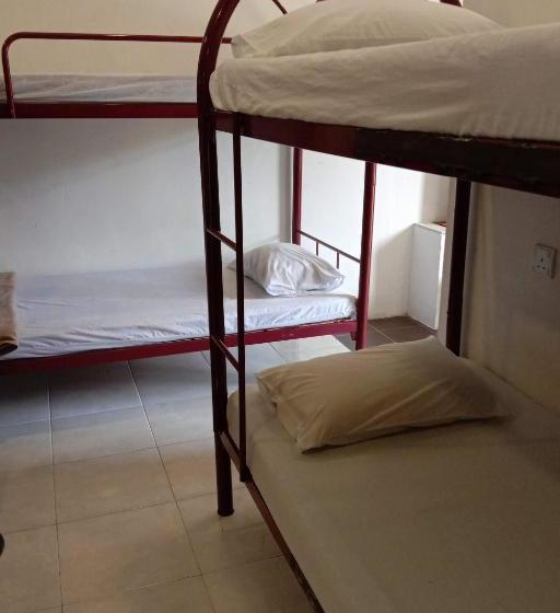 בית מלון כפרי Spot On 90064 Bgh Hostel Lama