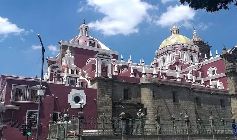 پانسیون Hostal Azul Puebla Barrio El Alto
