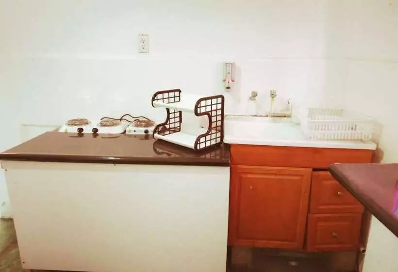 پانسیون Hostal Azul Puebla Barrio El Alto