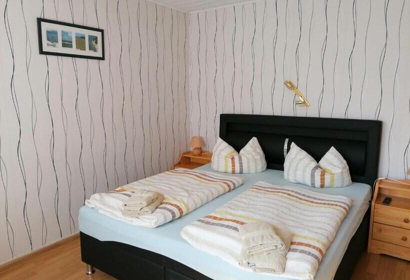 Pension Und Bistro Dat Olle Fischerhus