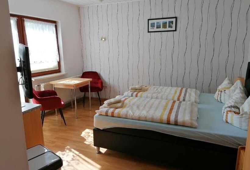 Pension Und Bistro Dat Olle Fischerhus