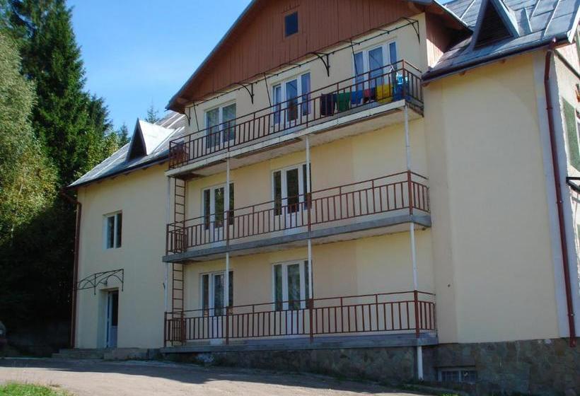 渡假胜地 санаторій східницькі карпати