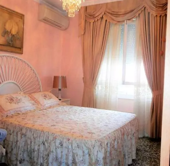 Apartamentos El Huerta Chica