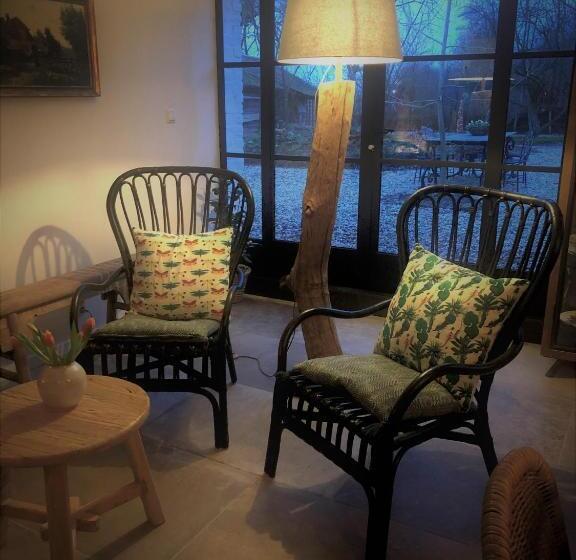 مبيت وإفطار Kleebergerhofke