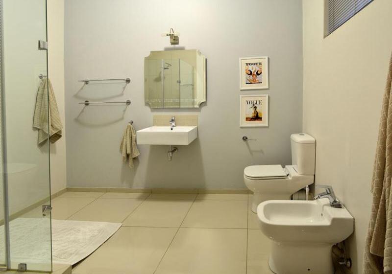 Bed and Breakfast The White House