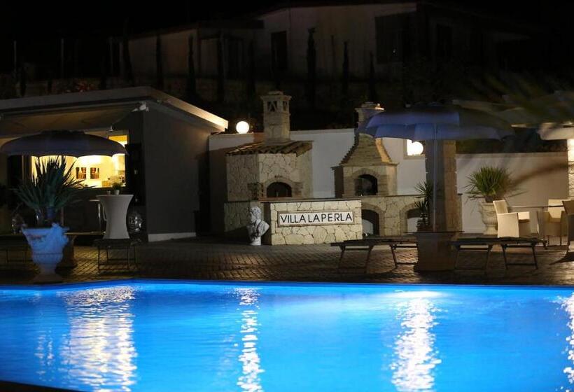 مبيت وإفطار Villa La Perla