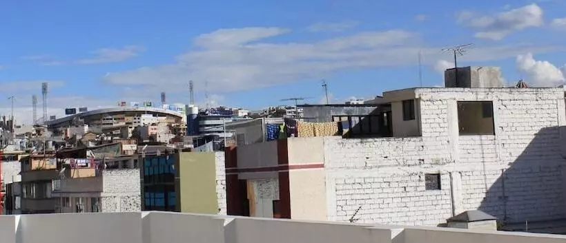 ホテル De La Peña