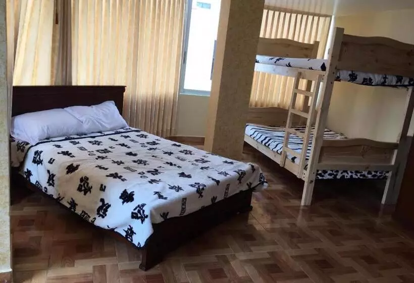 ホテル De La Peña