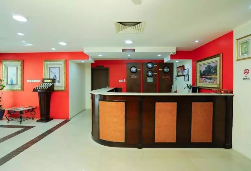 هتل Oyo 115 Sunshine Tower