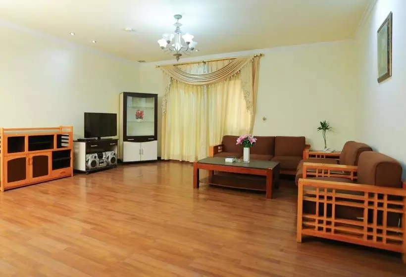 هتل Oyo 115 Sunshine Tower