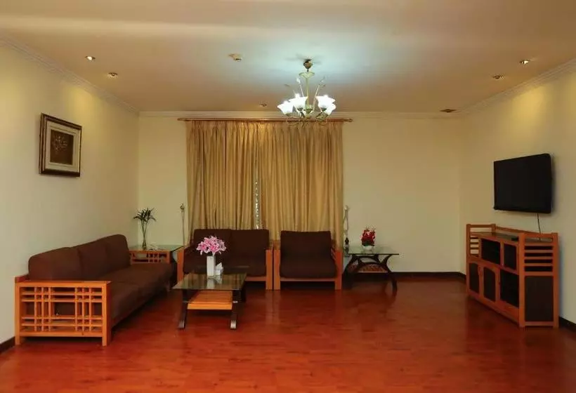 هتل Oyo 115 Sunshine Tower