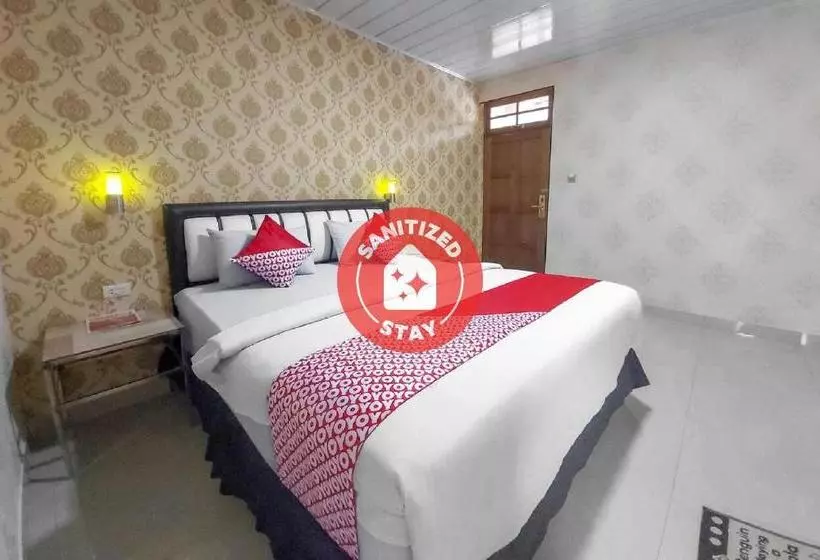 ホテル Oyo 3196  Taman Cinta