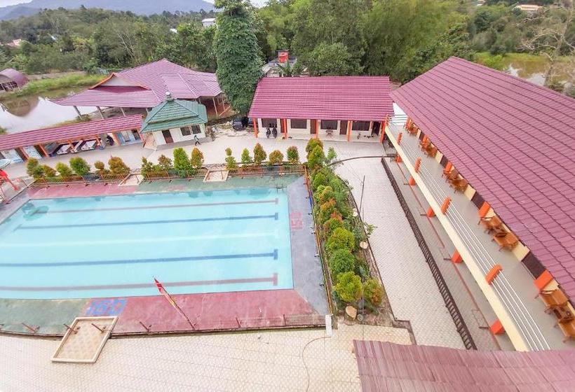 בית מלון כפרי Oyo 3196  Taman Cinta