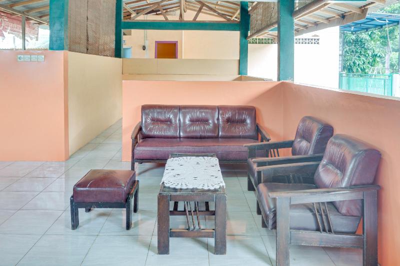 Hotel Oyo 3281 Griya Ketapang