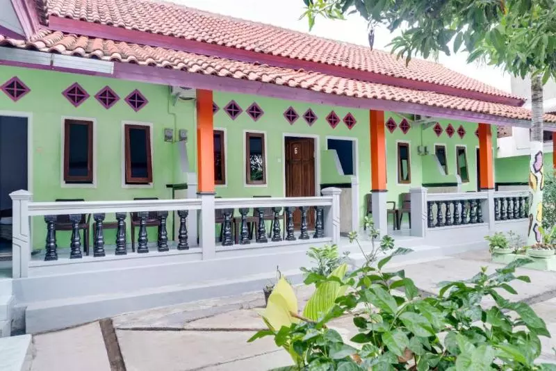 هتل Oyo 3281 Griya Ketapang