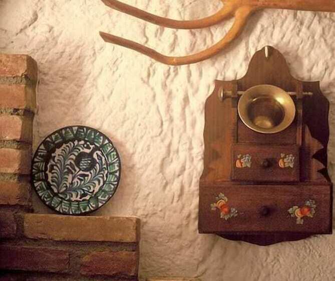 Cuevas Pedro Antonio De Alarcon