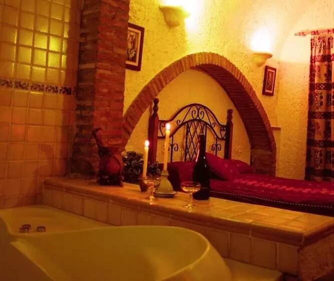 Cuevas Pedro Antonio De Alarcon