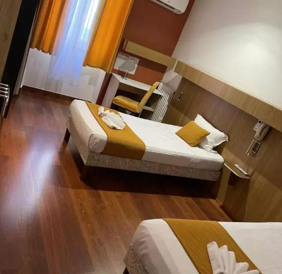 בית מלון כפרי Abalone  Centre Gare