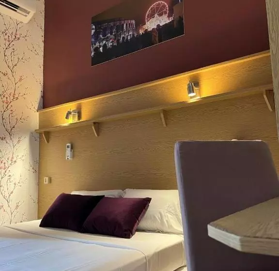 בית מלון כפרי Abalone  Centre Gare