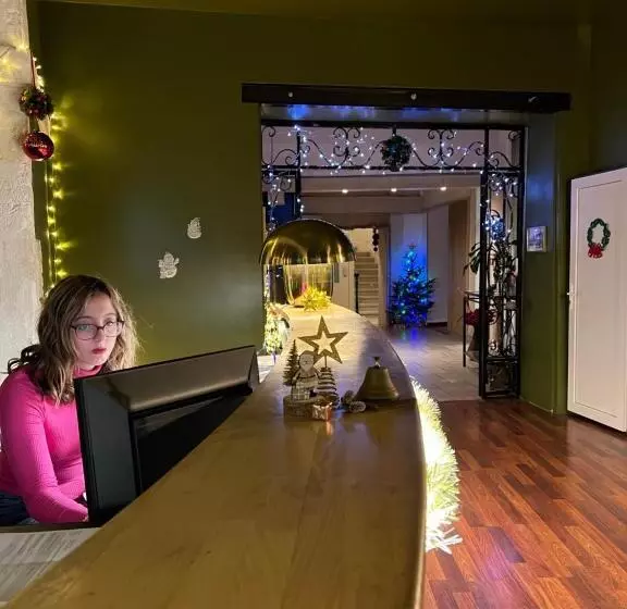 בית מלון כפרי Abalone  Centre Gare