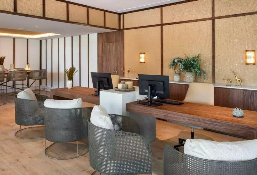 Отель Zahara Resorts & Villas