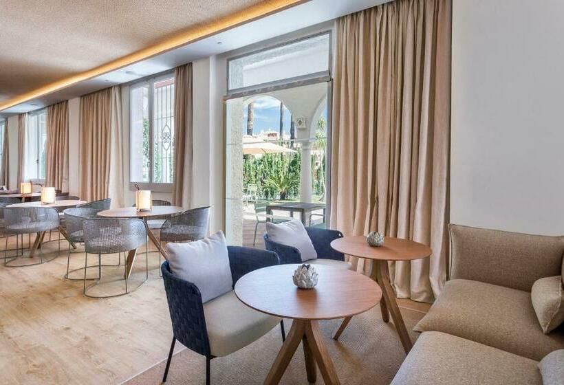 Hotel Zahara Resorts & Villas