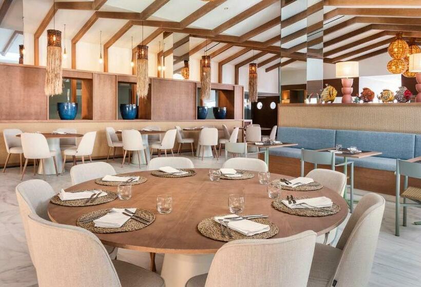 Hotel Zahara Resorts & Villas