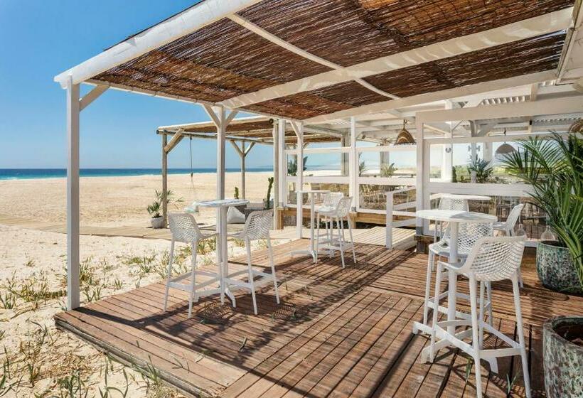 Hotel Zahara Resorts & Villas