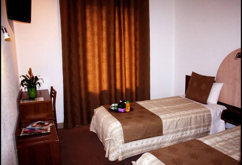 בית מלון כפרי Adonis Lourdes Notre Dame de La Sarte