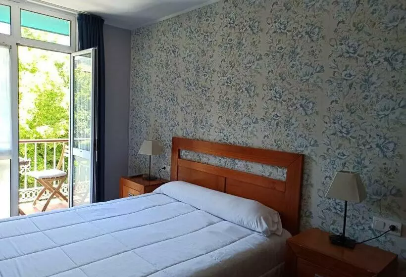 هتل روستایی Aguila Real