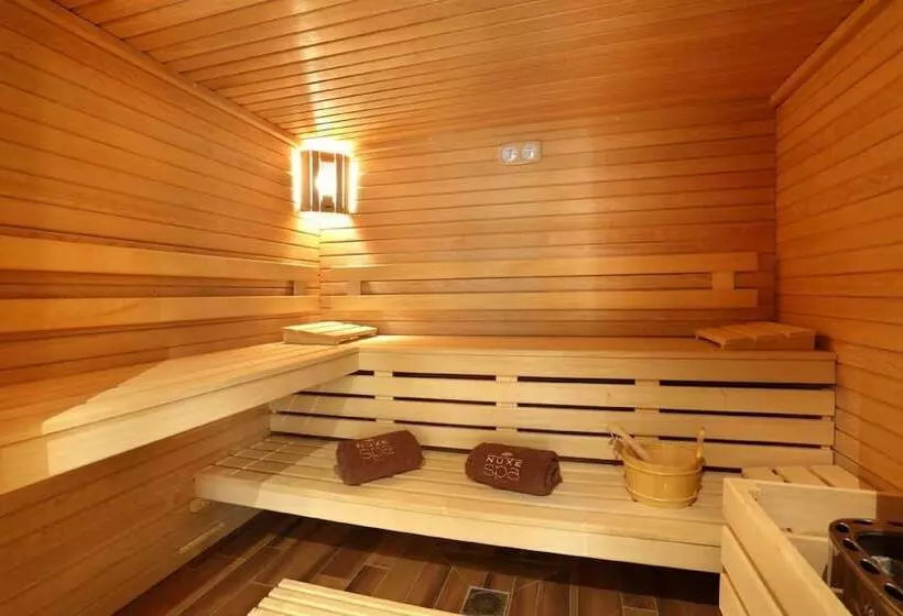 Saint Georges Hotel & Spa