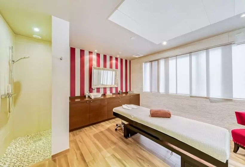 Saint Georges Hotel & Spa