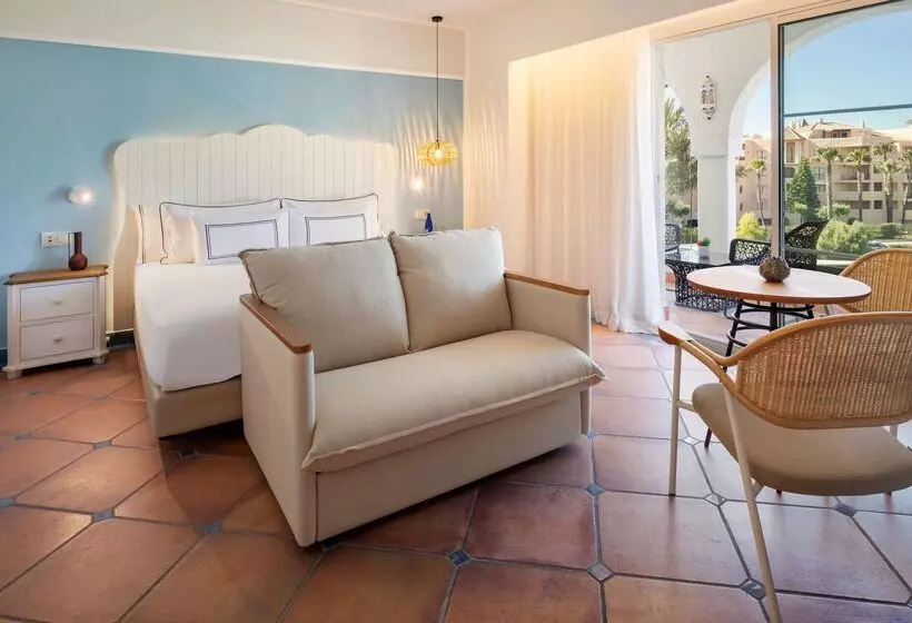 Отель Zahara Resorts & Villas