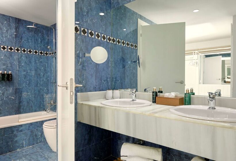 Hotel Zahara Resorts & Villas