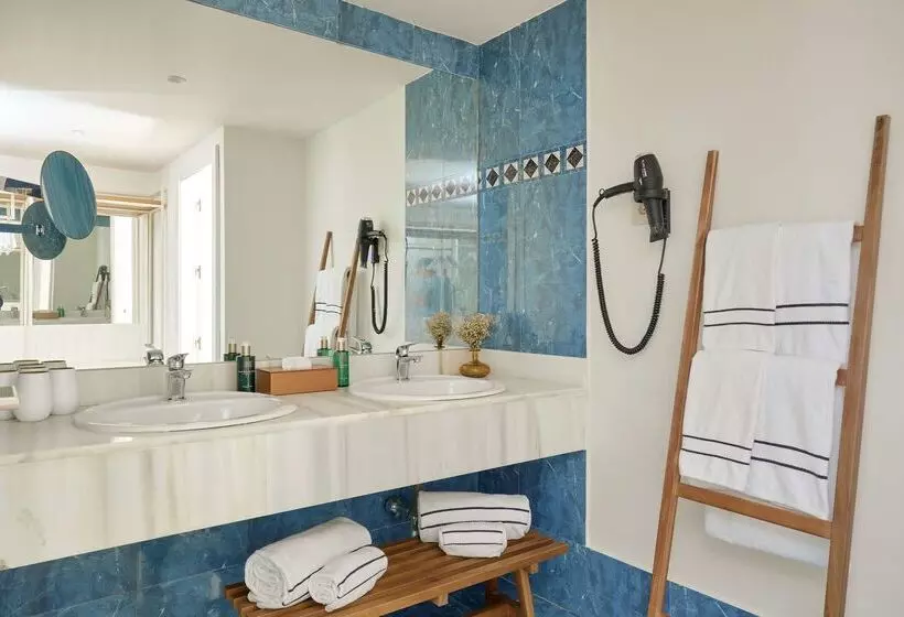 Отель Zahara Resorts & Villas