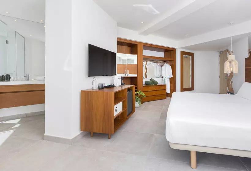 Отель Zahara Resorts & Villas