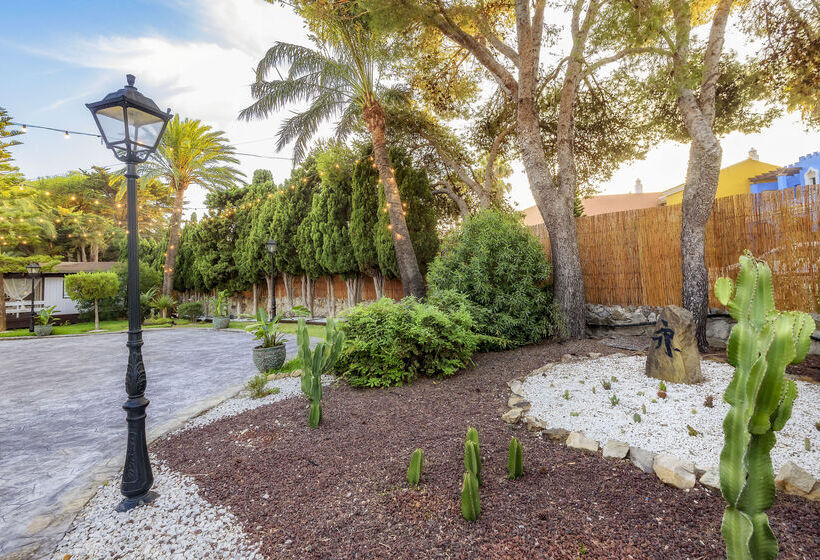 Hotel Zahara Resorts & Villas