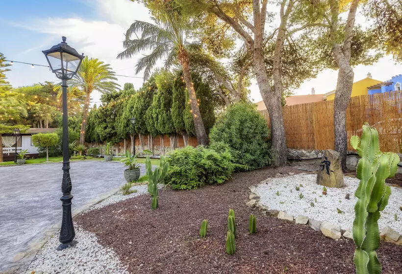 Отель Zahara Resorts & Villas