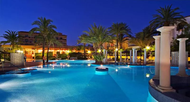 Отель Zahara Resorts & Villas