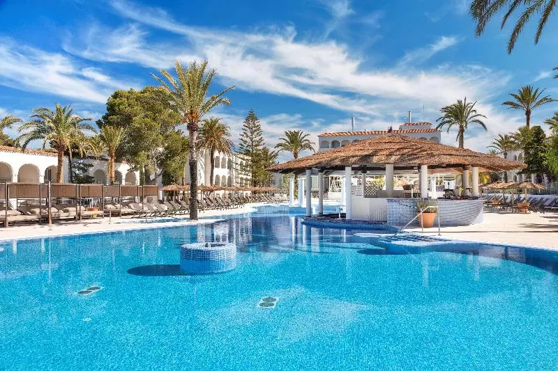 Отель Zahara Resorts & Villas