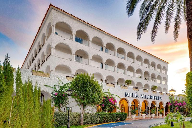 Hotel Zahara Resorts & Villas