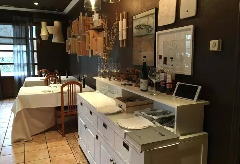 ホテル Zezilionea