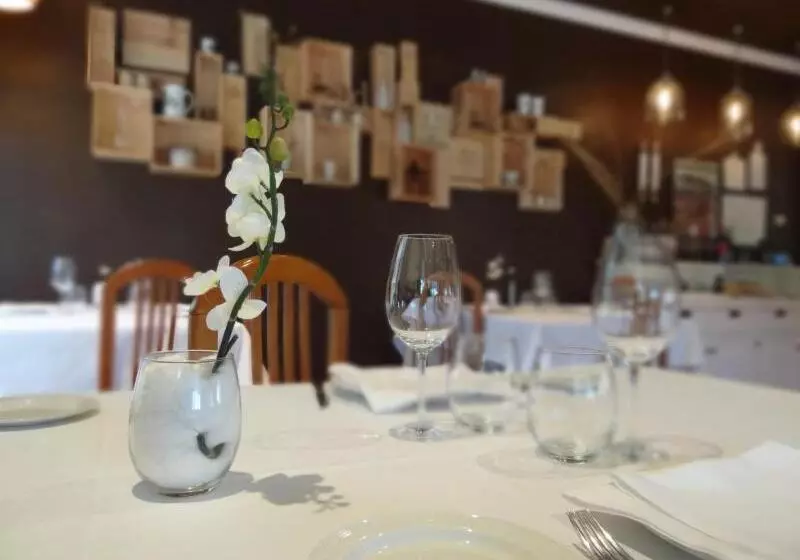 ホテル Zezilionea