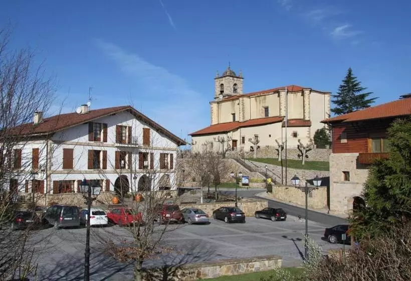 ホテル Zezilionea