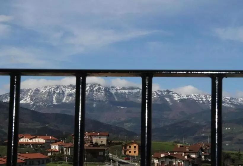 ホテル Zezilionea