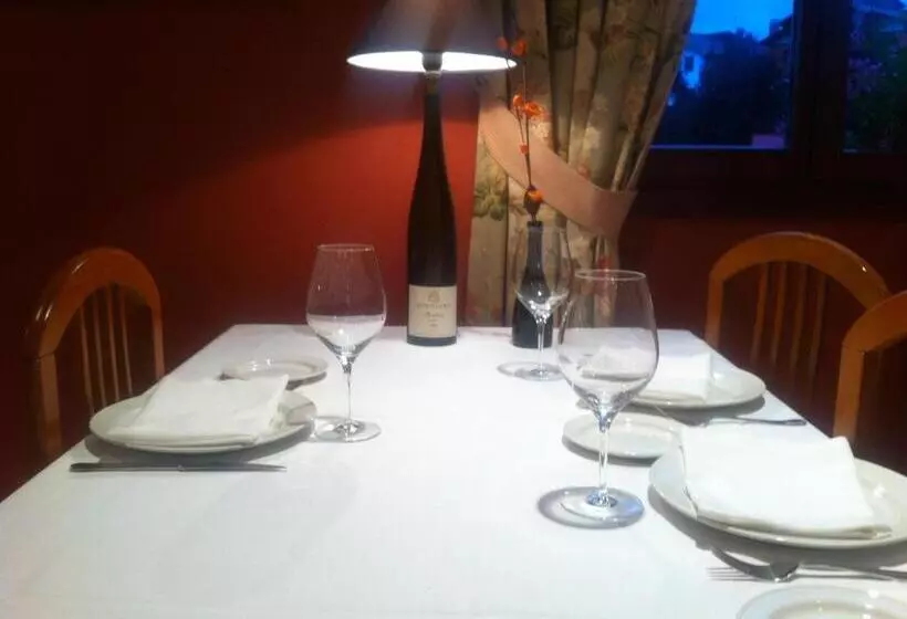 ホテル Zezilionea