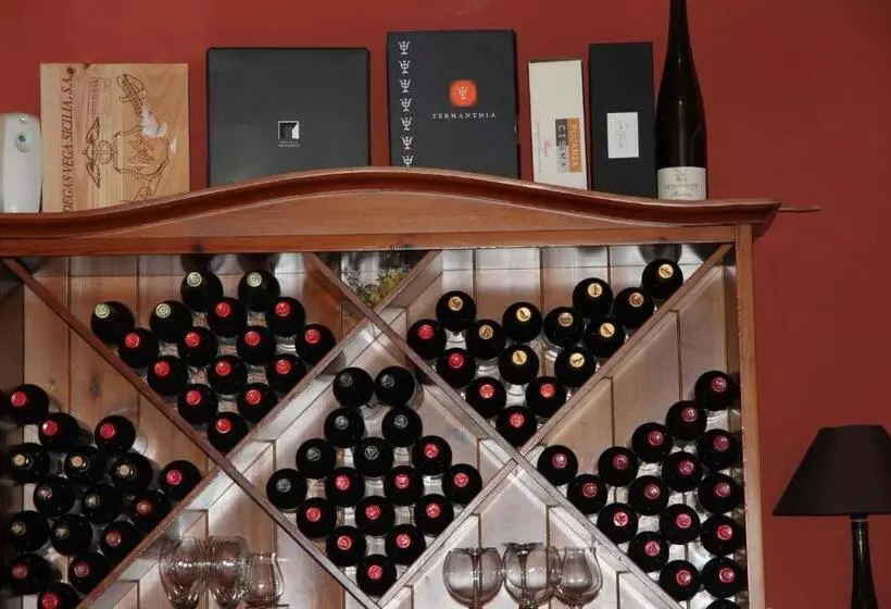 ホテル Zezilionea